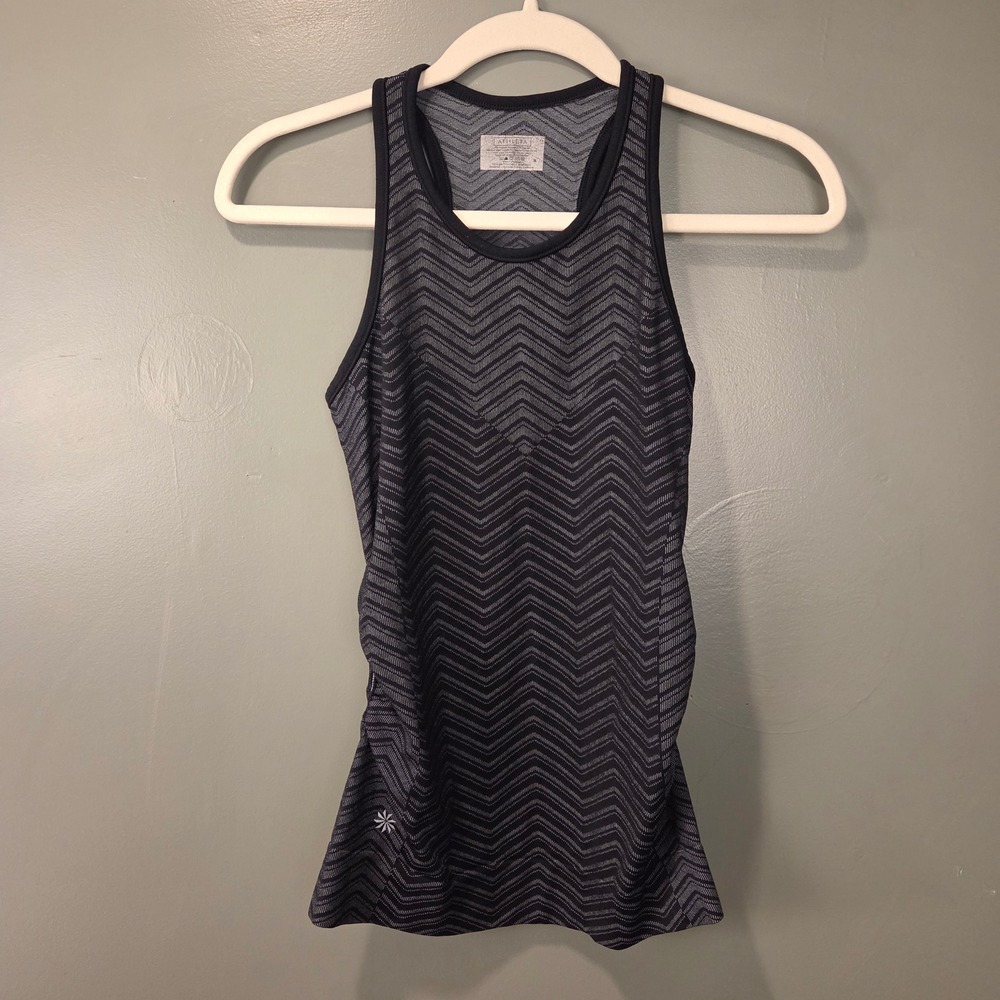 Athleta Women's Finish Fast Racerback Tank Top Size S Chevron Striped